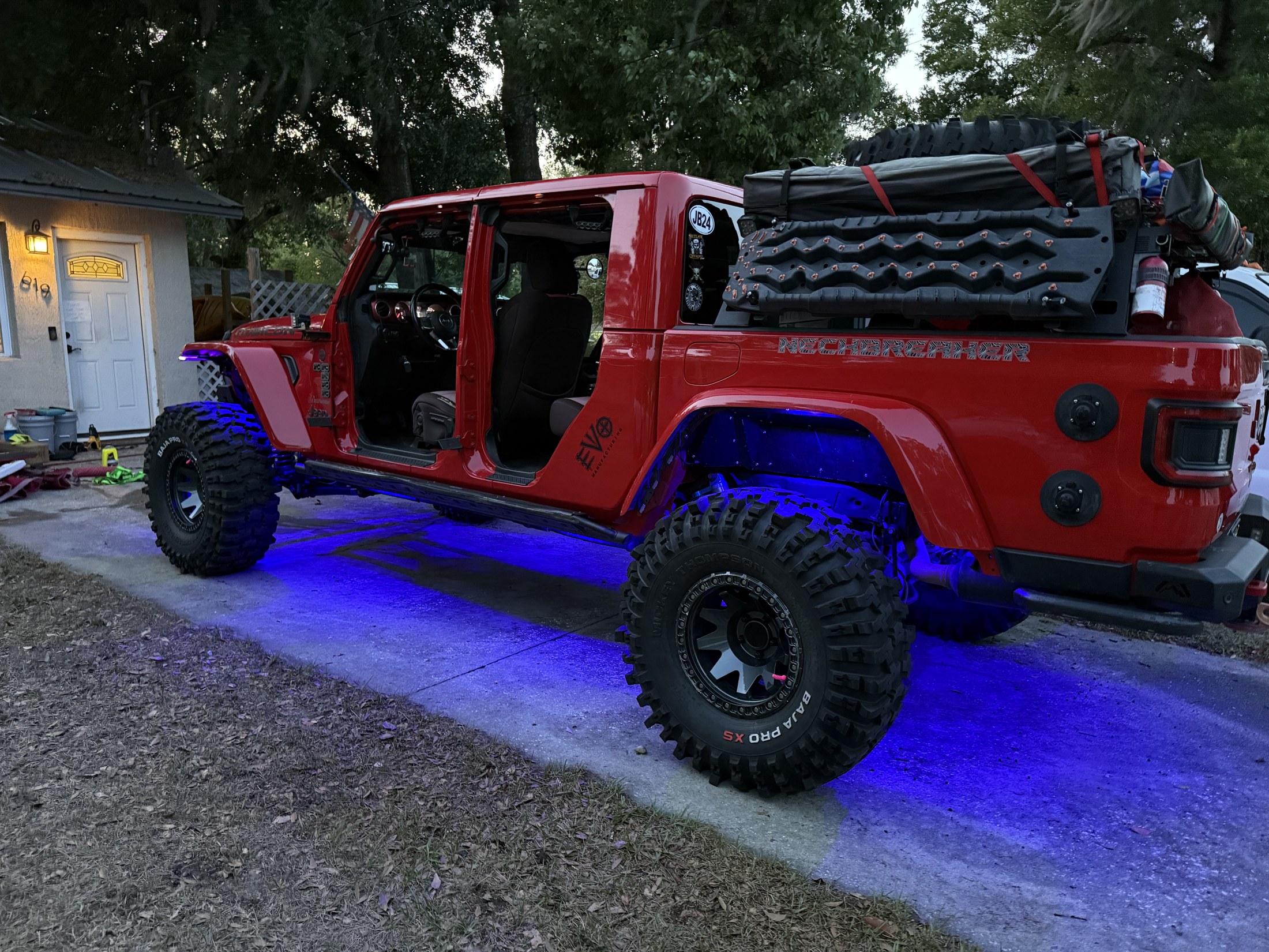 NeckBreaker Jeep Gladiator rear side blue glow